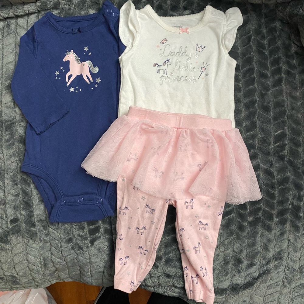Carter’s 3 piece set